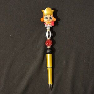 Handmade Disney Doorable King of Hearts Pen